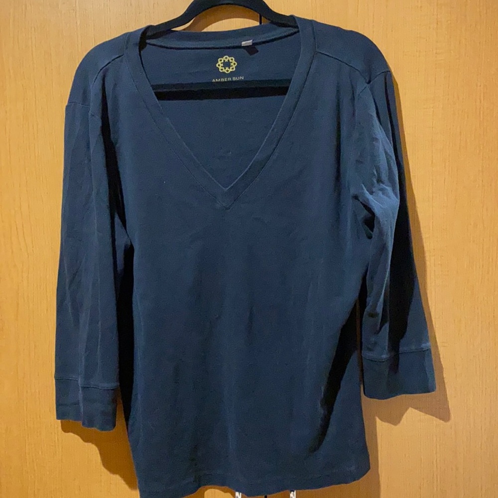 DONATED. Amber Sun 3/4 length sleeve shirt